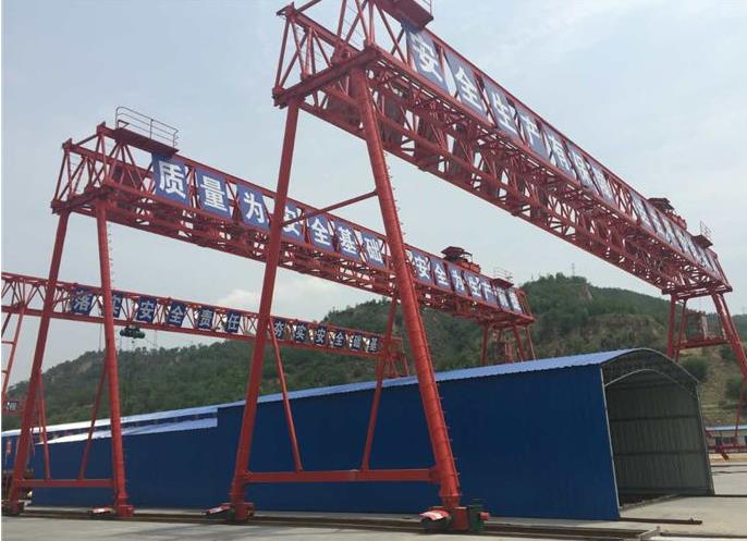 路橋門式起重機的運行速度和哪些因素有關(guān)？