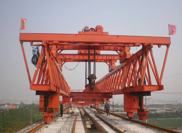 架橋機(jī)上面的安全系統(tǒng)有什么用？工程師說跟飛機(jī)上的黑匣子一樣